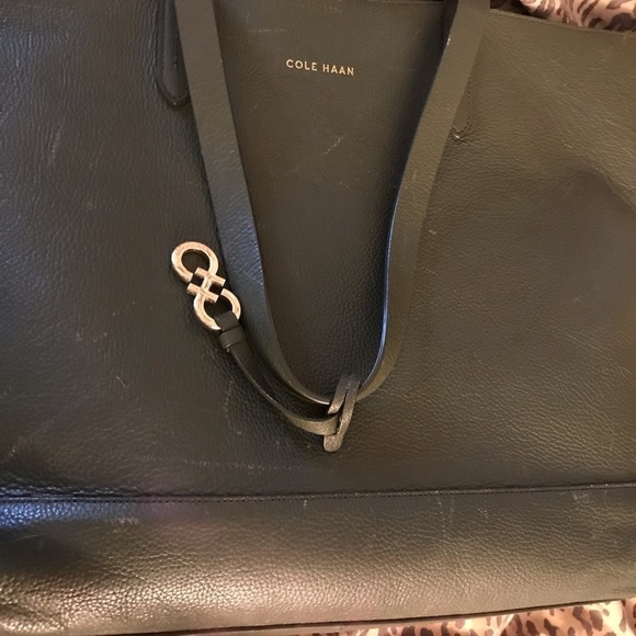 Cole Haan large green leather tote bag great quality wear on corners - Picture 3 of 10